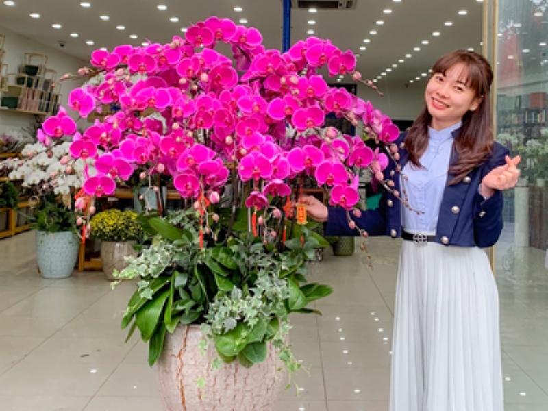 Lẵng hoa Lan Sơn Thủy Tiên tặng khai trương tân gia chúc mừng thịnh vượng